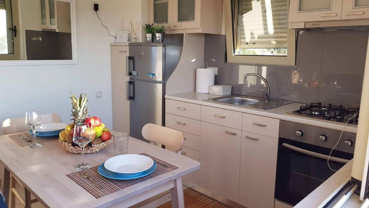 Marina Deluxe Apartments Istron Zewnętrze zdjęcie